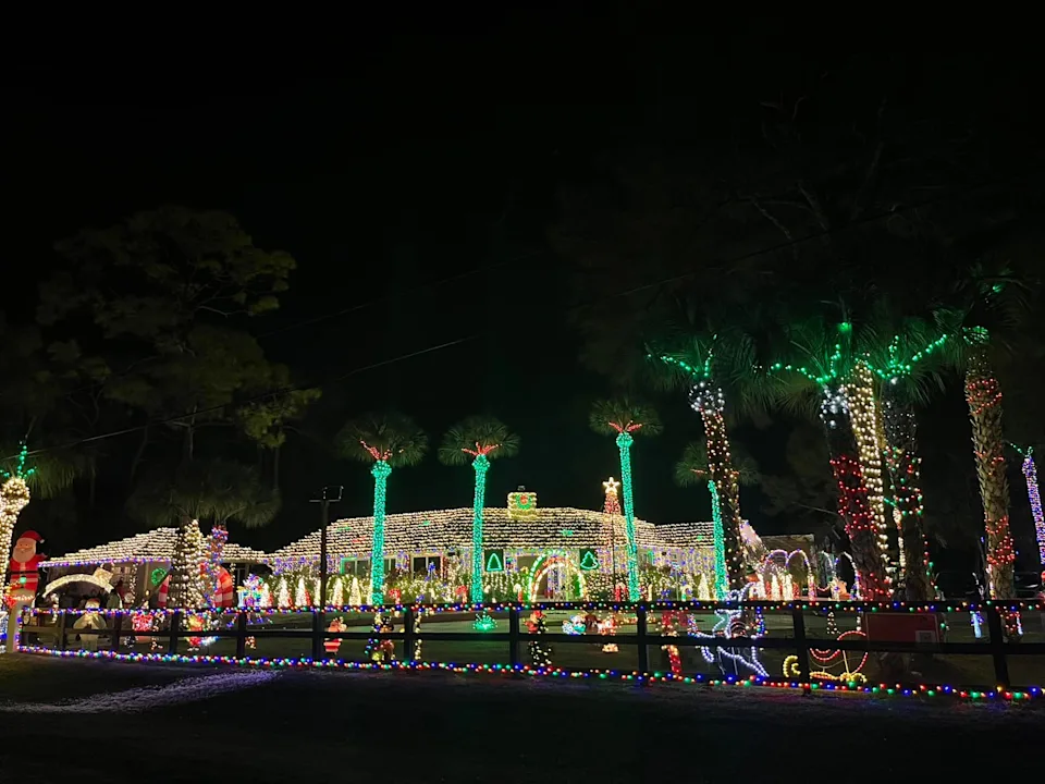 Sean and Kristen Shea present daily lights and holiday event dubbed Country Roads Christmas Light Show in Palm Beach Gardens with toy drive benefitting Little Smiles of Jupiter.